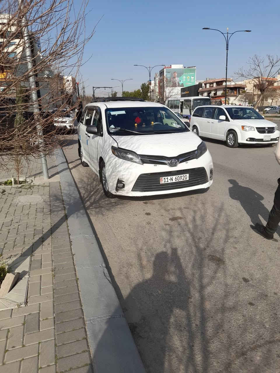 مرحبا سينا موديل ١٩رقم احمر بغداد اجره للمراوس أو للبيع سيارة حلوه ونضيفه وبسعر مناسب سيارة مصفره هيءه وغرامات وجاهزه سيارة باسمي تحويل ثاني يوم ضررها .جاملغ خلفي فقط تكسي ***********وبي واتس
