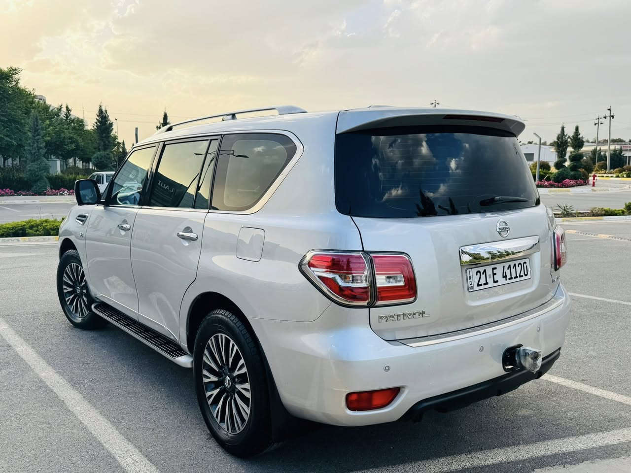 سيف العرب 🇯🇵
سيارة محسن محرك صغير مرغوب
NISSAN PATROL  PLATINUM 2014💎
‎ شى  تحفة و جديد  ماشاالله 📦📦📦📦📦سياره احلى من صوره حيل نضيفة     
بلاتينيوم اعله فأه فول فول محرك8 ثلندر  محرك مرغوب 
موديل 2014  وارد خليجي كفاله عامة- 1/1
                       سعر ( ٢٤٥ ) $  💰 ورقة بيها مجال 
                                                             💎المواصفات-
                                                              
‎  • نظامABS
‎• مساعد الفرامل barke assist
‎• نظام المحافظه على المسارVSC
‎• نظام توزيع قوه الفراملEBD
‎• نظام مساعده التسلق
‎• نظام مانع انحدار
‎• حساسات اماميه 
‎• حساسات خلفيه 
‎•رادار امامي
‎. كامرة 360 درجة 
‎•ثلاث شاشات 
‎•شاشة كبيرة لمس 
‎• حساسات الاطارات
‎• نظام مانع الانزلاقTCS
‎• نظام نقطعه عمياءblind spot 
‎•ثلاث وضعيات قيادة  ثلجي-صحراوي-وحل-جبلي 
‎• مثبت السرعه 
‎• قفل مركزي للابواب
‎• عجله القياده و مقاعد من الجلد 
‎• فتحه سقف
‎• دخول بواسطه مفتاح ذكي(بصمه)
‎• شاشات بظهر المقاعد الاماميه 
‎• كشنات كهربائية
‎•كشنات تدفأة تبريد
‎• مرايا الجانبيه كهربائية 
‎•اشاير با المري 
‎•تحكم وضعيات الستيرن كهربائي
‎• ثلاجه 
‎• تحكمات استيرن فول 
‎• اور اوكس / يو اس بي 
‎داخل صاج ملكي 
‎تبريد ثلاث قطع
‎جنطة كهرباء 
‎تشغيل عن بعد
‎وهواي بعد بيه مواصفات بالعافيه على الياخذه
                    
ملاحضات----------
‎سيارة دعامية لي دةعامي بشرت
‎مكفول من صبغ و  و تبدل 
سيارة رقم السليمانية دولية 
سةنةوية ،  جديدة
مكان السيارة سليمانيية 📍
-للستفسار التصال  الرقم  
( *********** )
                                                          (*********** )

سعر   ( 245 ) 💰 ورقة بيها مجال

