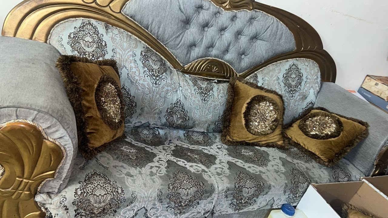 السلام عليكم تخم للبيع مناسب مكان بغداد غزاليه
***********
