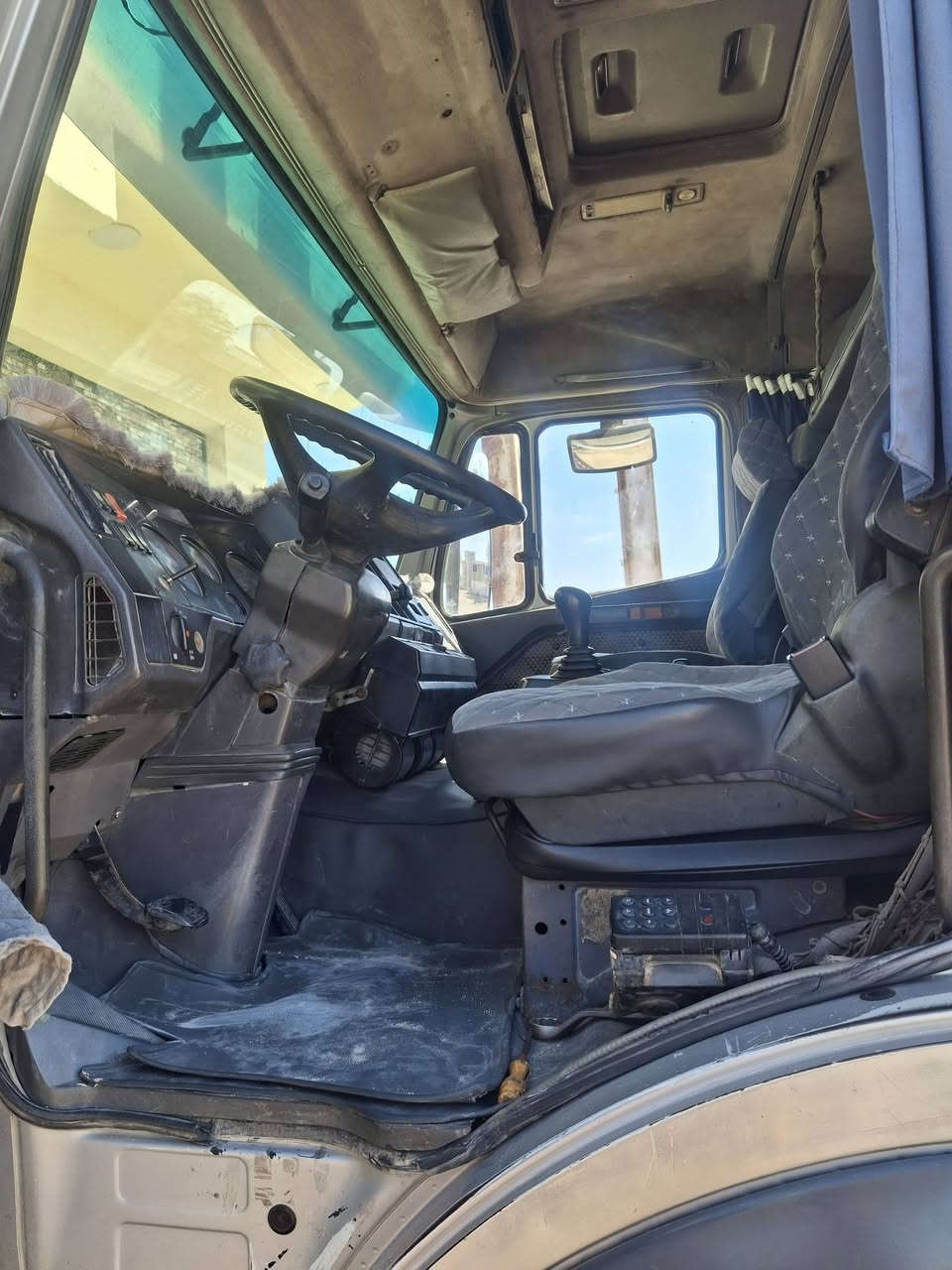 السلام عليكم للبيع كرواتي حيل نضيفه موديل ٩١ حجم ١٩ ٤٨  مسجله تريله تخم تاير كير كهربائي جديد مكينه مجفته جديد جاهزه لشغل مكان فلوجه السعر ٢٢٥ وبيها مجال ***********
