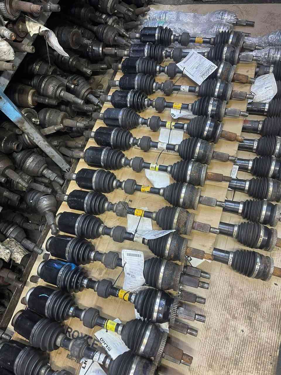 السلام عليكم
متوفر مشط ستيرن كهربائي ⚡️ 

جميع أنواع السيارات الكهربائية المريكيه

متوفر فقط ماطور متوفر مشط كامل 

متوفر صيانه متوفر برمجه 

متوفر قطع غيار جميع أنواع السيارات المريكي 

اخوكم عمر التميمي

***********
