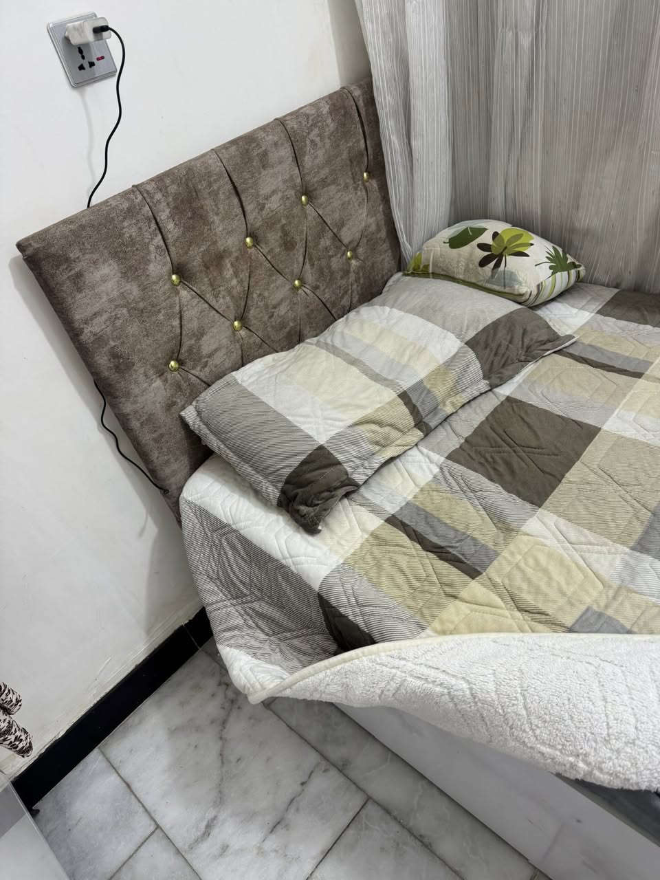 كنتور و جرباية hdf  مرتبة و جديدة نضيفة حيل للبيع مكاني بغداد الجديدة
للتفاصيل الخاص مفتوح


**إذا كنت صاحب هذا الإعلان وتريد حذفه لأي سبب، رجاءا أرسل رسالة إلى الدعم الفني**