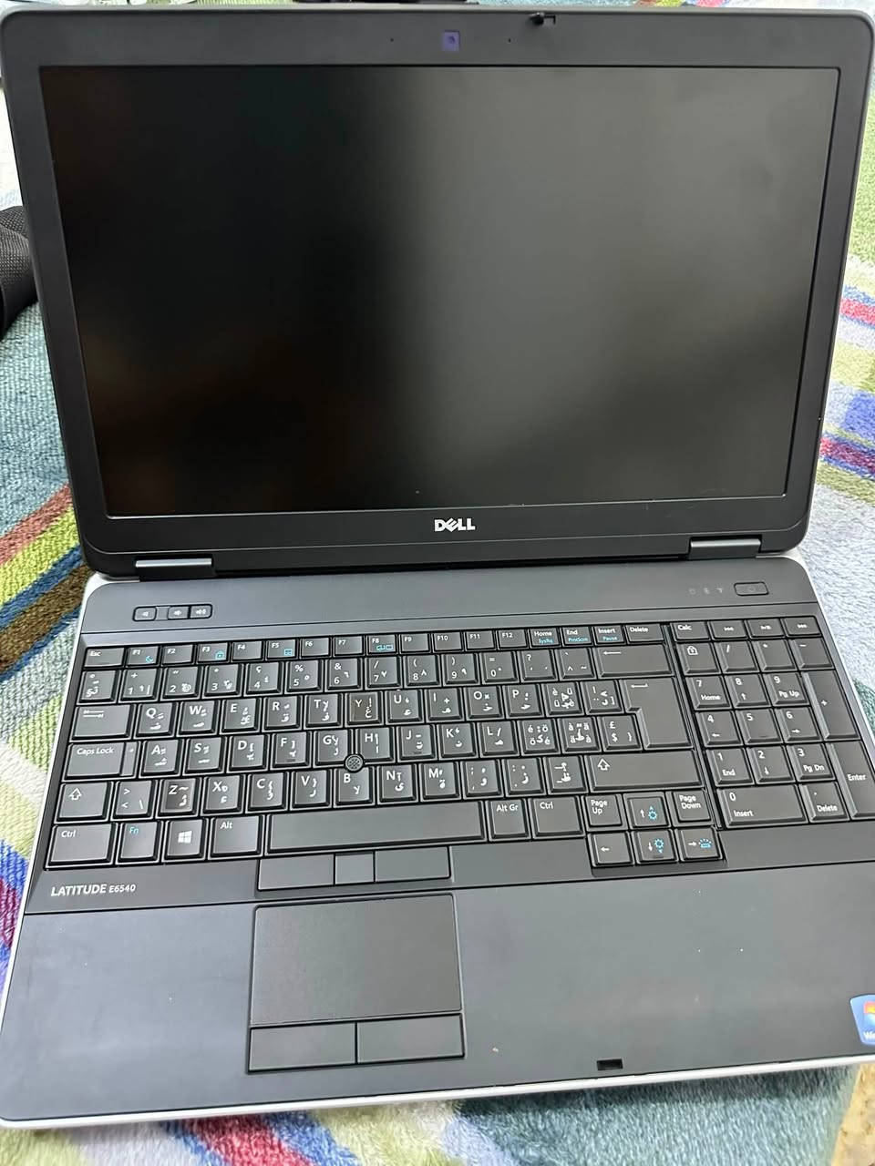 Dell 6540 Core i7
حجم الشاشة كبير جدا 15.6 

هارد 256 ssd 
كارت شاشة داخلي  2 كيكا وخارجي 4 كيكا 
الجهاز بالكارتون جديد كلش الجيل الخامس ويا ملحقاته شاحنه وجنطة 
مكاني ناصرية السعر 230 الف 
***********
