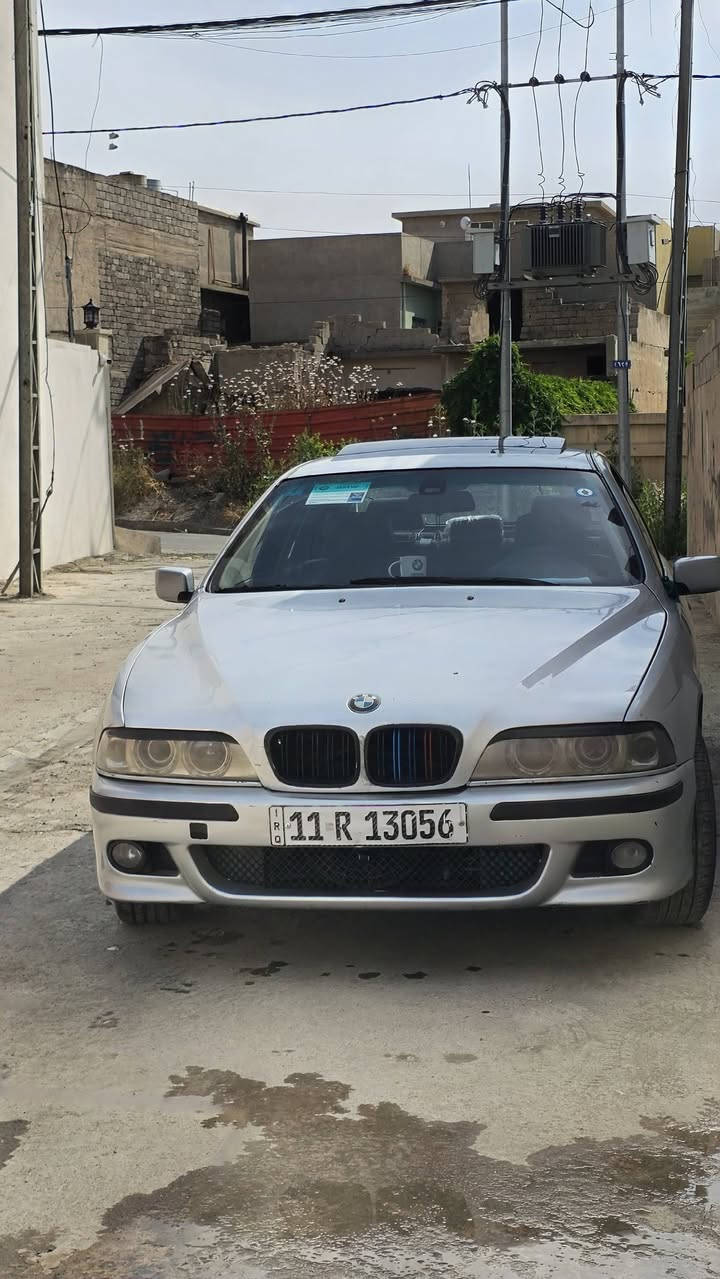 V8 BMW
🚗 موديل 1997
⚙️ محرك 8 سلندر 3.5 – عزم نار وصوت يونس
🔧 كير أوتوماتيك تيبترونك ثلاث انظمه 
🛞 ويل حجم ١٧m
💨✈️بيها شلعه نار 🔥
مضخم صوت بل صندوك 🎼
سستم صوت وعزل يخبل 🔥🎼
✨ فل مواصفات + دعامات M 
🛋️ داخل جديد كشنات جلد 
❄️ تبريد ثلج تدفئه شغاله 
🔌 كلشي بيها شغال بدون استثناء
‏ 🔥 كزور رياضي بيها منظومه نار من الكزوز
🧼 الحالة:
صبغ عام جماليه 
✔️ بدون ضرر
✔️ سقف تنتا سلايت طكتين 
✔️ محرك وكير شرط لوك
✔️ جاهزه لاأخير ترايك للبصره                                         موبايل+واتس ***********
***********

