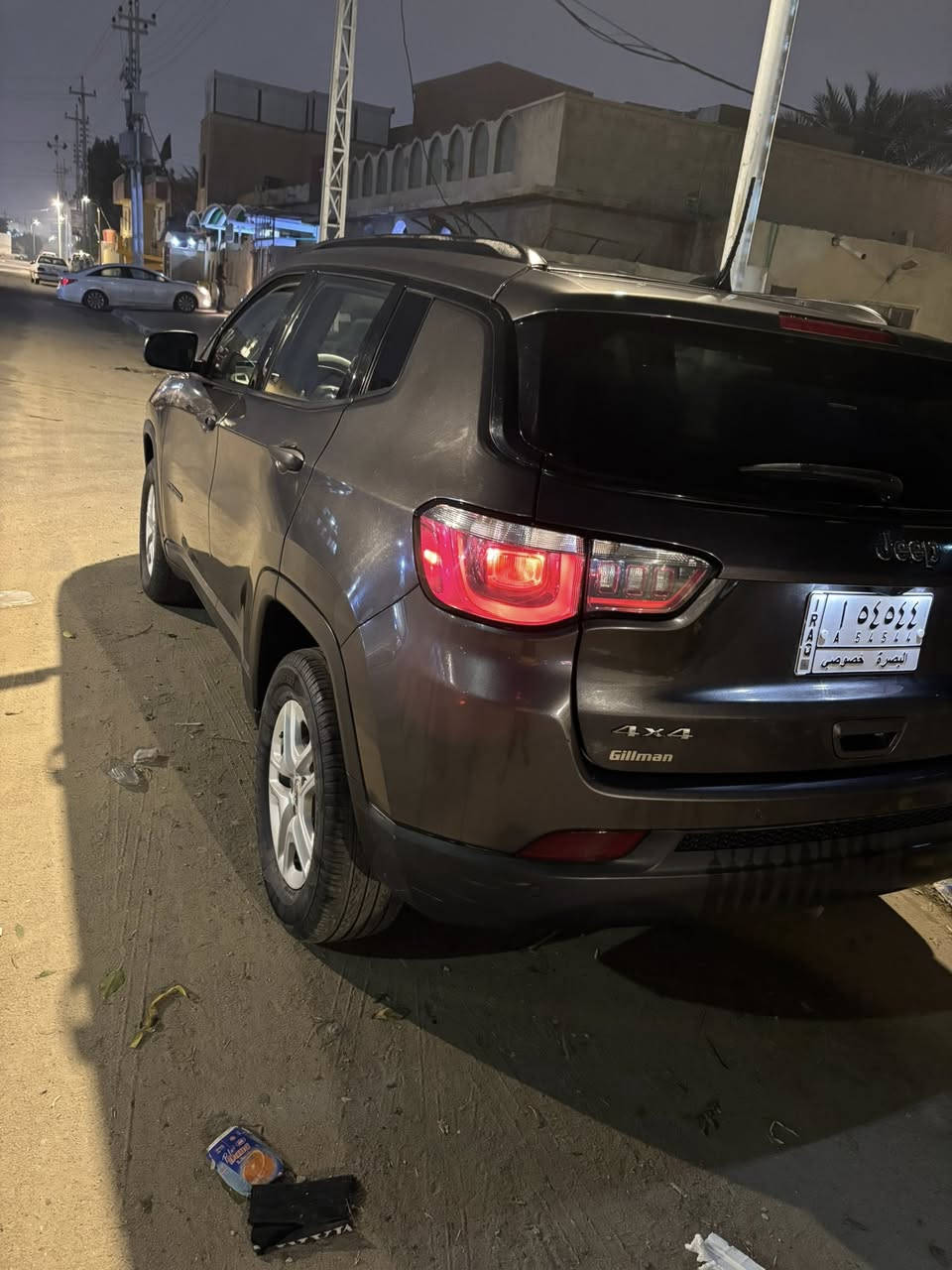 جيب كوبارس 2018 السياره حلوه كيره 9نمر منضومه زنون السياره سبورت  سعره 135 وبيه مجال للشراي  رقمي *********** مكان السياره البصره
