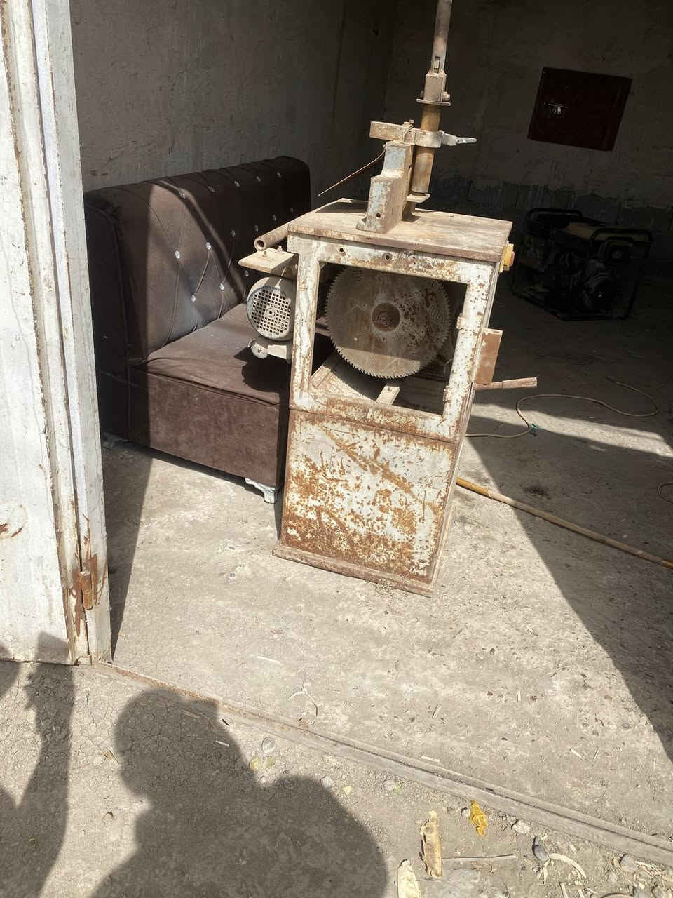 كتر المنيوم للبيع *********** قيم باليرضي الله وخذه
