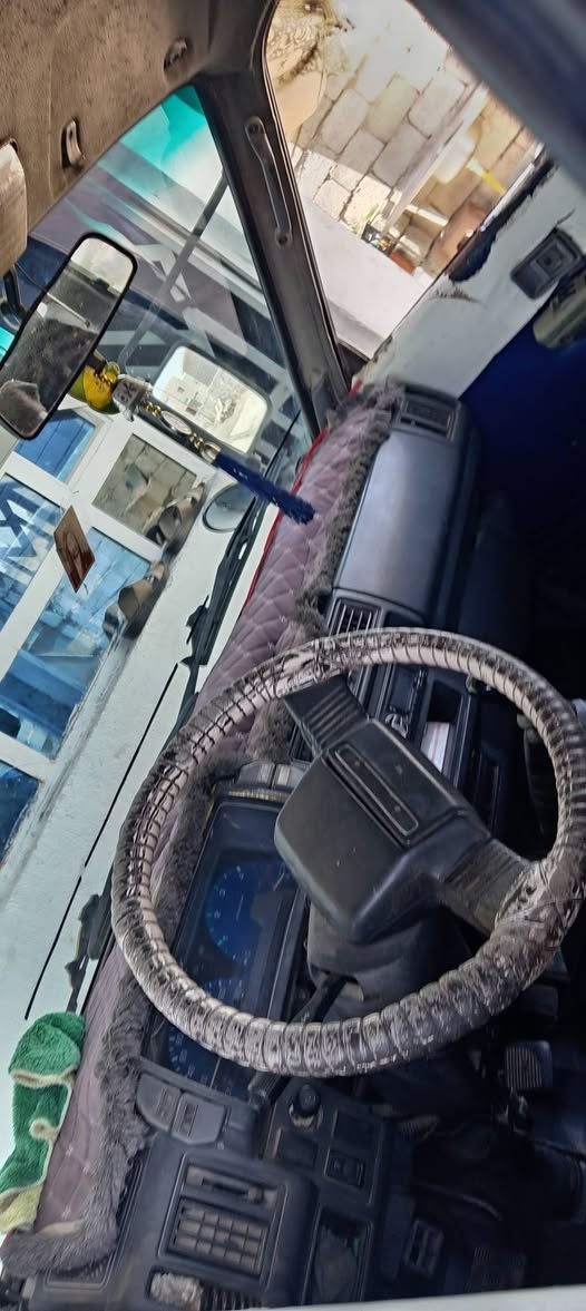 السلام عليكم كيه بسته موديل 94سياره جاهزه بسمنه سنويه لل 31مكينه كير اكسل خير من الله شواصي معمره تعمير فول كشر كدام عينك تعمير جديد سياره مال جناي متعوب عليه دواخل نضيفه سعر 40وبيه مجال حك جيه مكان ديالى بلدروز رقم صاحب السيارة *********** (ملاحضه) اني مكفل بنشر اتصل وبيك خير ودلل

