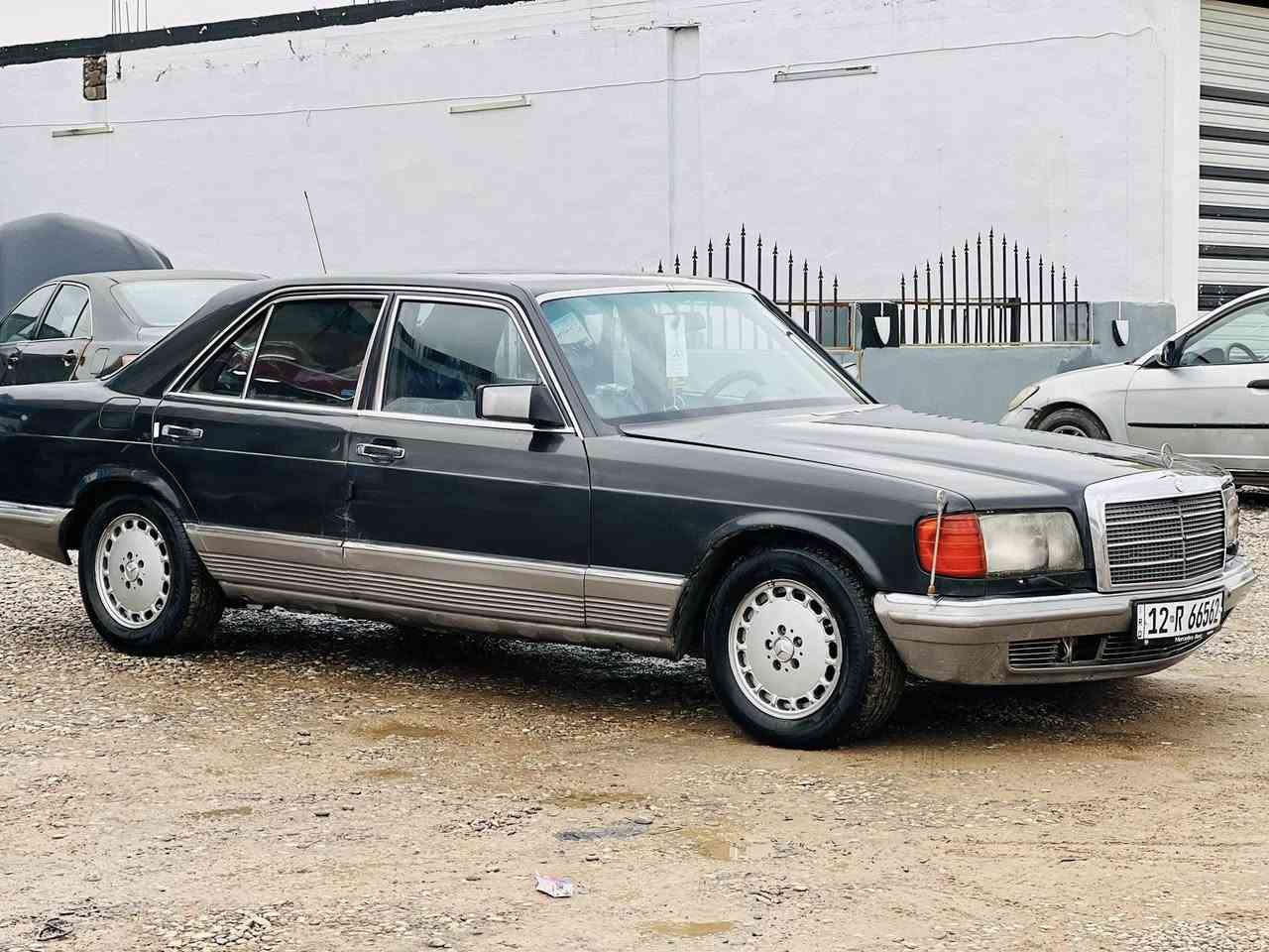 السلام عليكم مارسدس S300 السعر 55
موديل 82 محرك وكير بطه V6
صدر طخم تاير كلو جديد دوشمه 
رقم دولي تحويل شرط سنوي لل30
صبغ عام جماليه بدون دواخل بدون معجون رش

مكان السياره جنوب الموصل كياره 

***********
