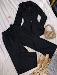 بنات • مقاس صغير • مستعمل شوية