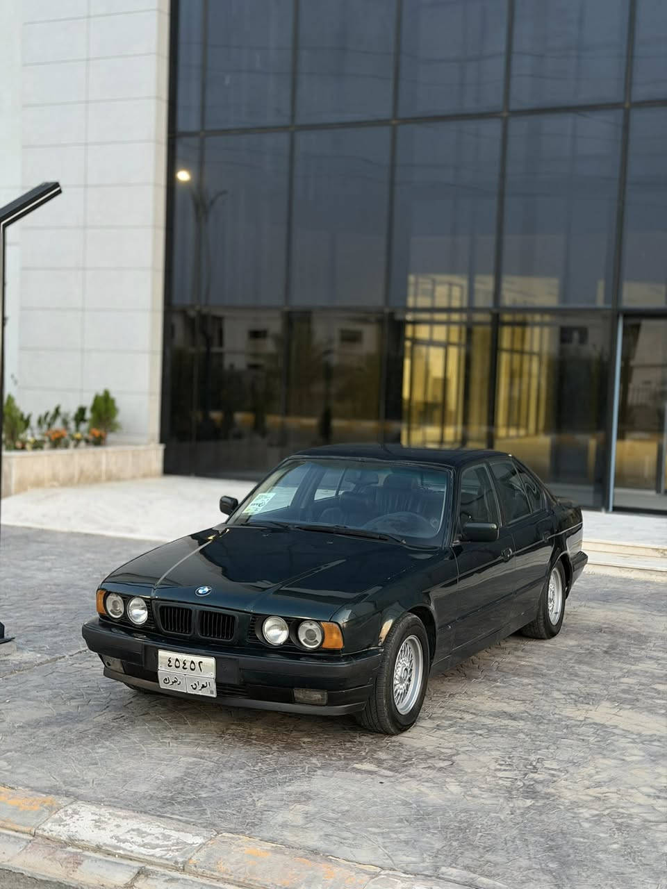 السلام عليكم بيع فقط بدون مراوس
بي ام 530/v8 اصل وفصل مكيـنه 40 موديل 1993 مكينه وكير كفاله اكسل كفاله تخم تاير جديد ويل خليه دبل جكمجه دبل ايرباك صاج ابواب ودشبول غرفه كارتير بلاديه تبريد ثلج وبعز الضهريه ولحر حماوه جوه النص رقم دهوك مميز شرط التحويل والغرامات مكان السياره صلاح الدين-تكريت السعر 68 وبيها مجال ***********

