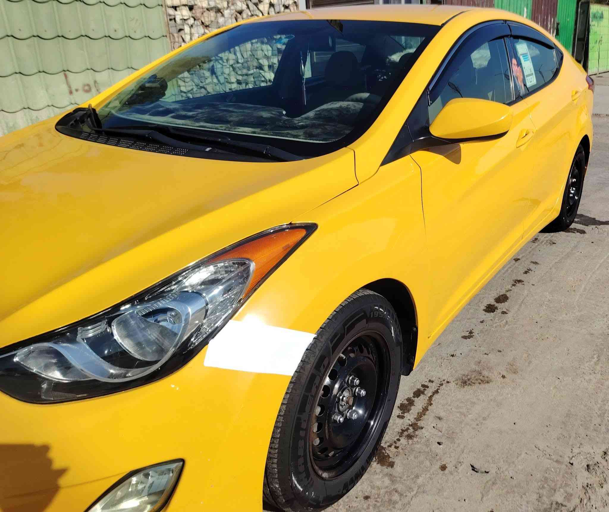 سلام عليكم النتره موديل 2013 حادثه خشم بنيد بدون دواخل مكينه وكير خير من الله تبريد ثلج ❄️ صدر جديد غرفته نضيفه شاشه كامره سياره حله من صور سعر 80 مكان بغداد ***********
