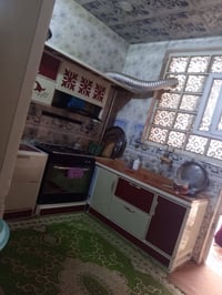 دار للبيع مساحه 230 يحتوي على غرفه وهول ومطبخ واستقبال وصحيات داخليه و...