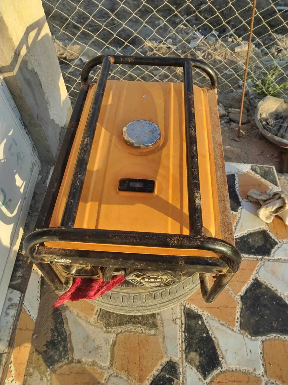 مولد ماركة اونكس ١٢ أمبير ملف نحاس سعر ١٢٠ وبيه مجال ***********
