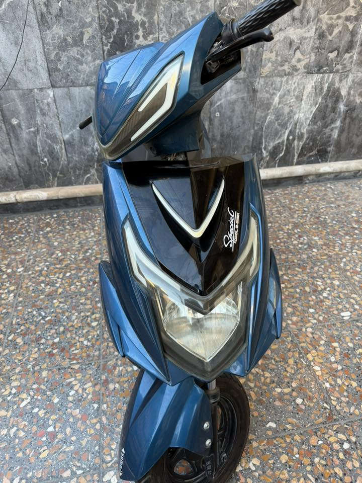 دراجة شحن خمس بطاريات سعر 650 وبيها مجال عنوان العامرية بغداد ***********
