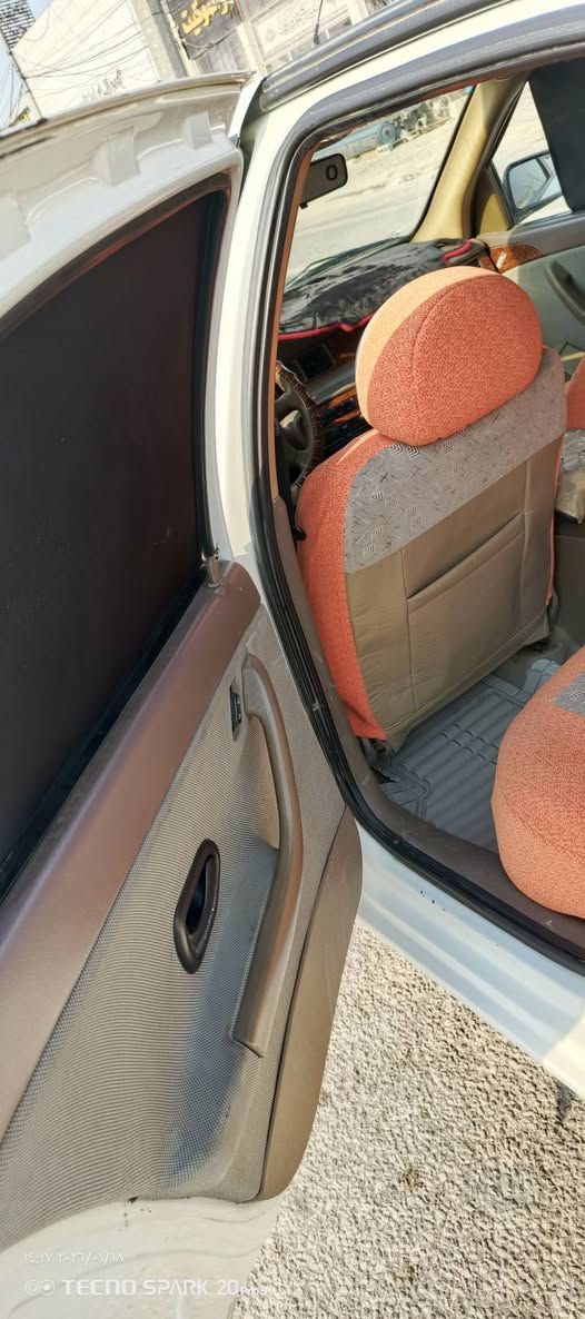 سلام عليكم أحبتي الكرام سنمد للبيع او مراوس حصراً سايبا. سمند موديل 2010 مكينه جديده صار فتره  من شاده بسمي السياره مكان السياره كربلاء قرب مستشفى الكفيل الإتصال على الرقم التالي ***********
