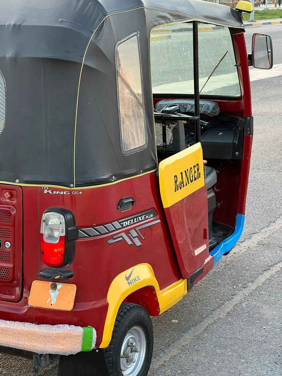 السلام عليكم تكتك للبيع 2022 رقم وسنويه تحويل ثاني يوم
تكتك (كفاله عامه)مكينة وبدي 
السعر 7800 (بيها مجال قليل)
رقمي***********
