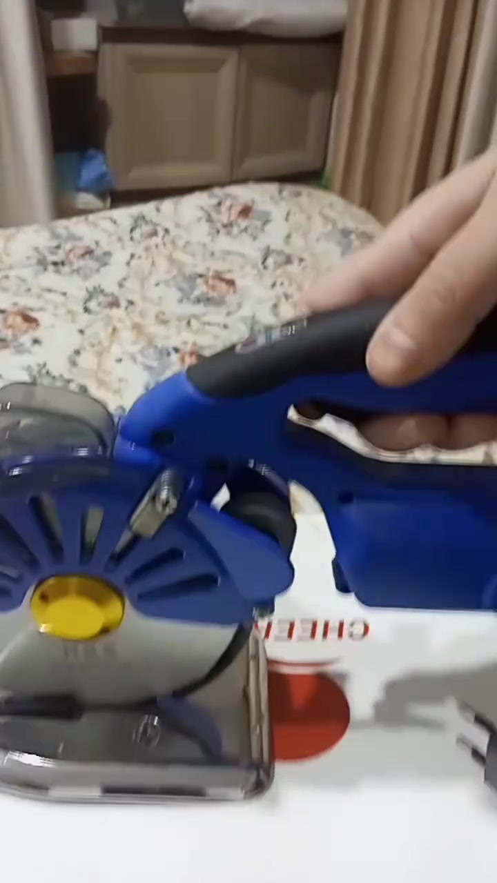 مكص شحن للبيع مستعمل مرتين فقط سعره 120الف


**إذا كنت صاحب هذا الإعلان وتريد حذفه لأي سبب، رجاءا أرسل رسالة إلى الدعم الفني**