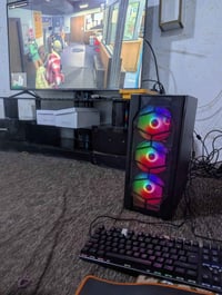 حاسبه للبيع مواصفات  فقط كيس ويه كيبور د ويه موس ويه باد بدون شاشة سعر...