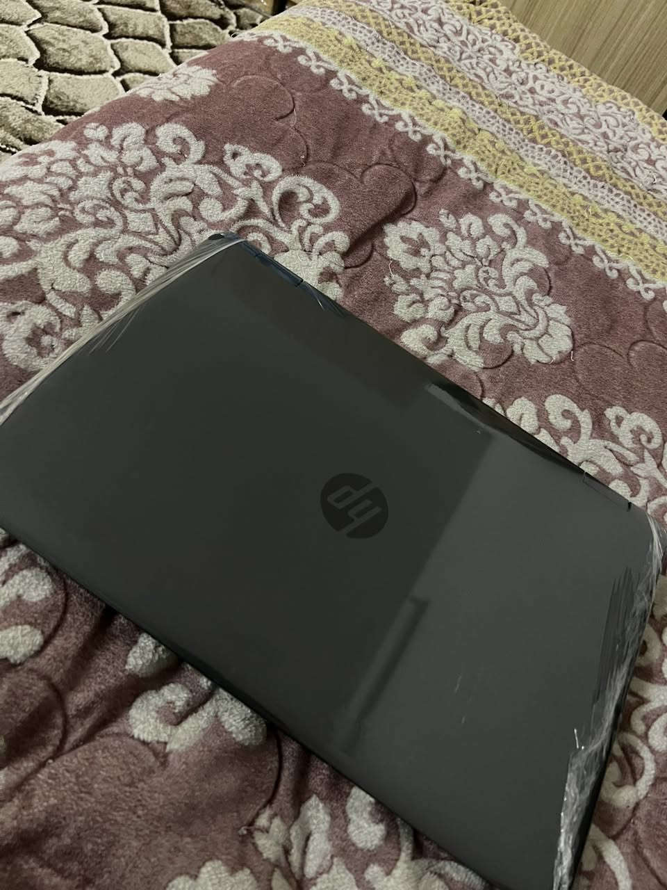 لابتوب: hp
الكيبورد الضوئي 
الرام : 8
الهارد : 256 SSd
المعالج : core i5 الجيل 6 
البطارية: تبقى 3 -2 ساعات
النظافه: 95% 
ويا شاحنة والجنط


**إذا كنت صاحب هذا الإعلان وتريد حذفه لأي سبب، رجاءا أرسل رسالة إلى الدعم الفني**