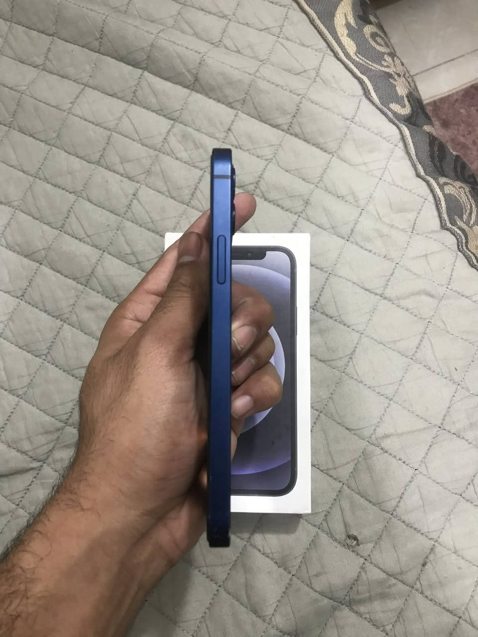 12 عادي

ذاكره ١٢٨ 

بطاريه ٩٢

كفاله عامه المكان الديوانية 

سعره ٣٣٠

***********
