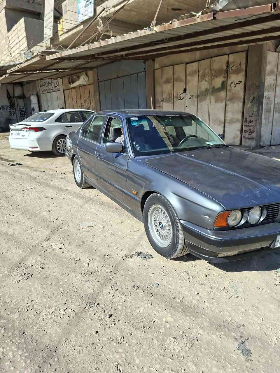 بي ام ٥٢٥ مسكر حلوه اي نقص ماكو سعره ٤٢ $  ***********
