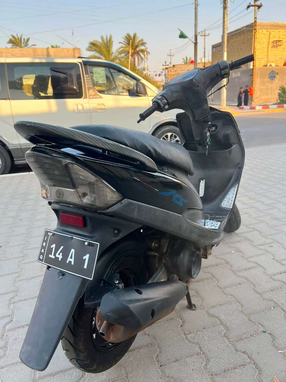 سلام عليكم للبيع ماكس عدله مفتوحه كلشي شغال السعر600مكاني البصره قضاء الدير
***********
