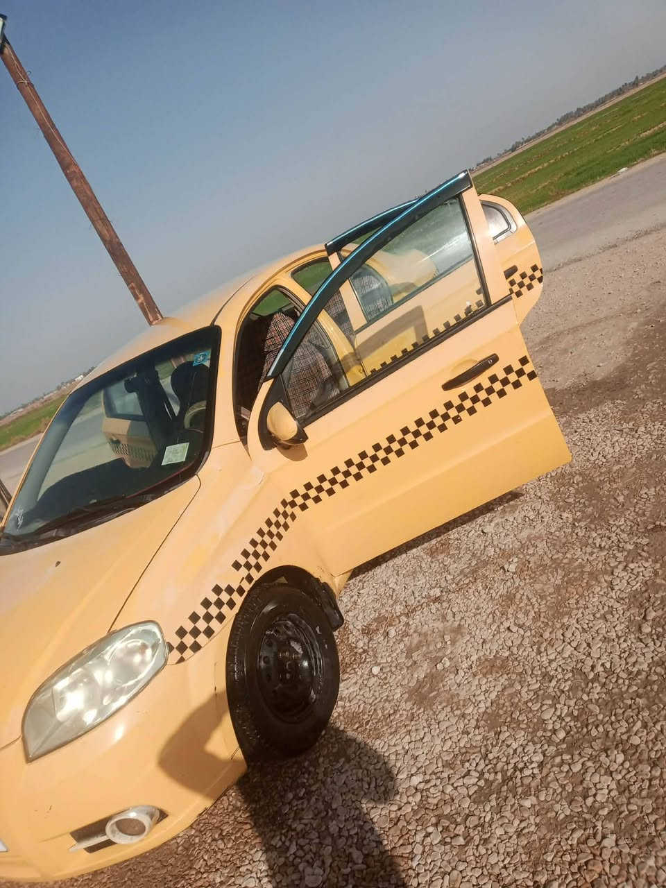 السلام عليكم 
افيو موديل 11 رقم كربلاء  بيها بس  جا ملغ امامي مبدل 
سنويه ل2027
 مكاني نجف مناذره 
السعر 55وبيها مجال  بسيط
***********
