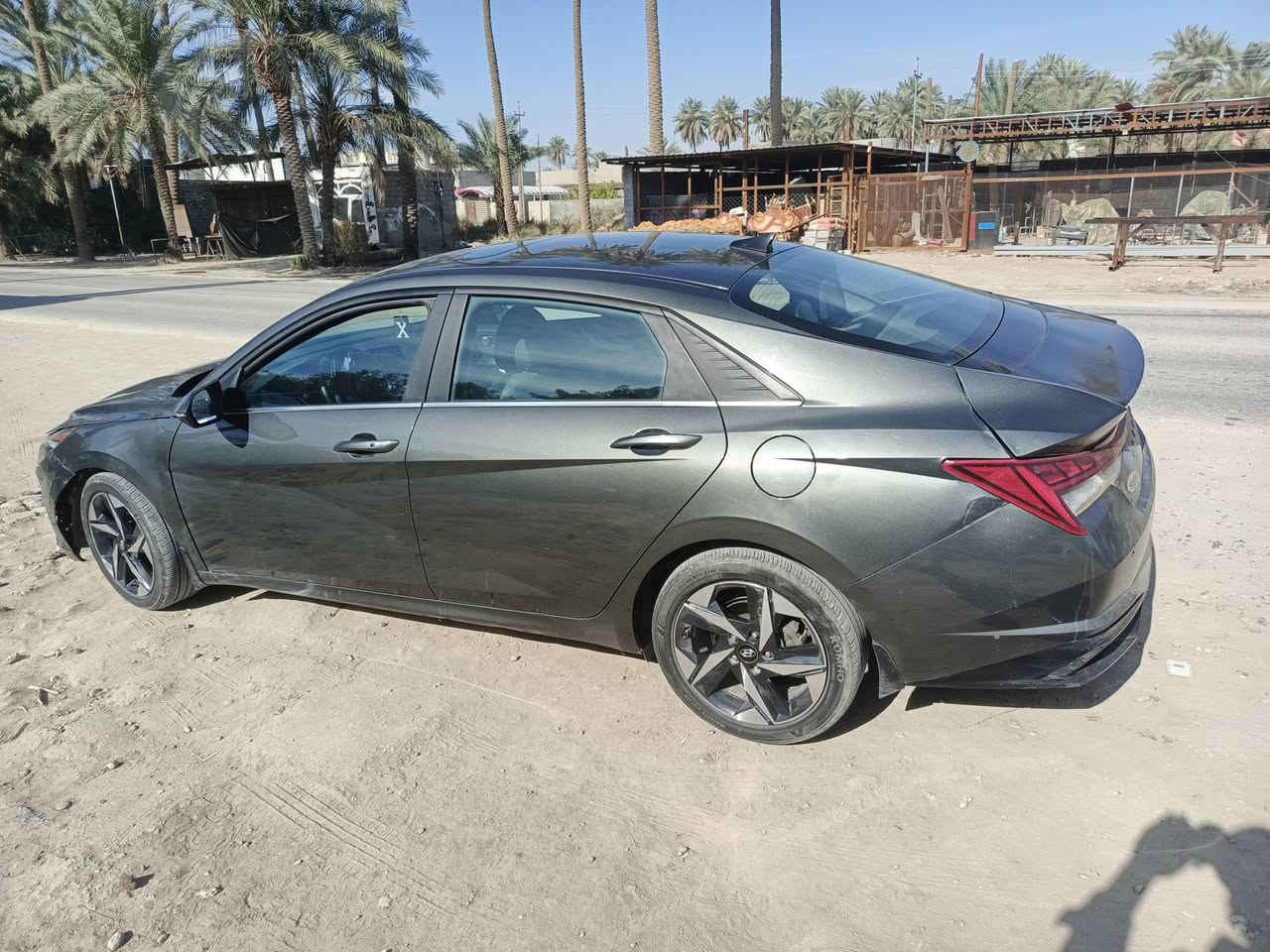 اسلام عليكم 
الانتره. موديل 2023 دخول جديد  فول 1/1 جاملغ بدون دواخل 

المواصفات.فتحه تحكمات استيرن كشنات جلد تدفئه تبريد
سايد بريك دكمه  سياره بدون إرباك 

رقم الهاتف ***********

غير متواجد عله افيس بك
