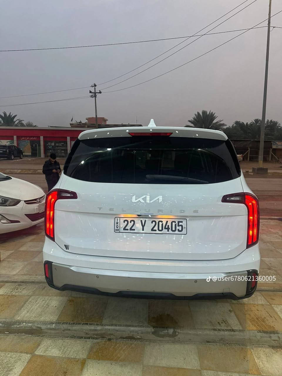 كيا تيلورايد موديل 23
ماشيه 55 ميل 
الحادث مبدل بنيد وجاملغ 
صور الحادث موجوده 
المواصفات 
بصمه 
جلد 
كامره 
حساس 
سياره نصف فوول 
مرقم أربيل بأسمي 
السعر ٢٤٥$ وبيه مجال
الموقع بابل ناحيه الشوملي للإستفسار 
***********
***********
