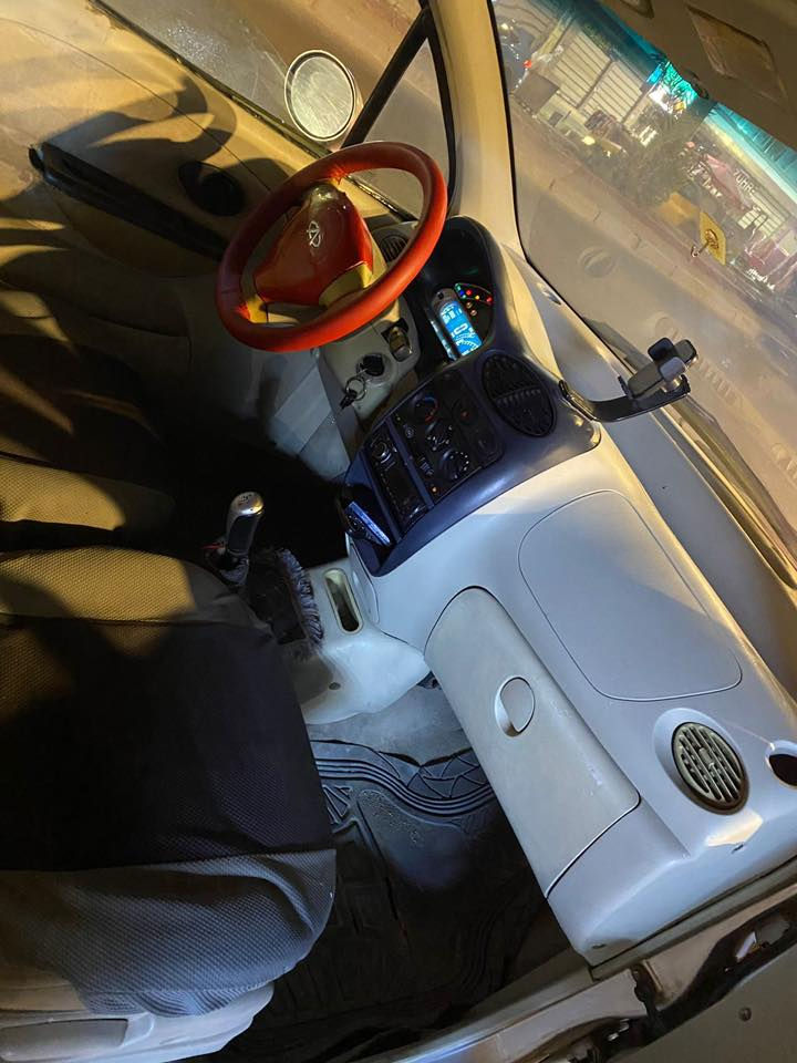 مديل ٩ للبيع جاهزه.                      
كير  اوتو ومكينه حلوات 
يحتاجله حداديه 
والكشر كدام عينك 
ابيع. تحويل قفله      ٢٠ $ 
الي اتفيده يتصل 
***********
