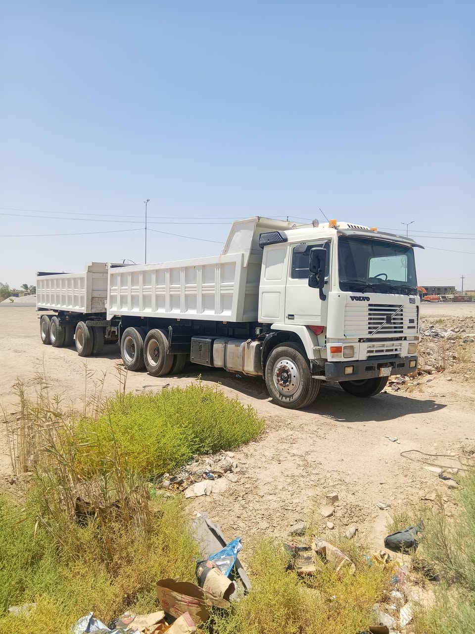 فالفو قاطره ومقطوره F12  موديل 92 مكينه حجم122 لا تنقيص ولا تبخير  كير 1700 مجموعه النكي كاردن مسنن مال شيطان رقم انبار ابئسمي ((وزن خفيف 24طن))‏‪***********‬‏ رقم صاحب السياره  ( مكلف بنشر)
