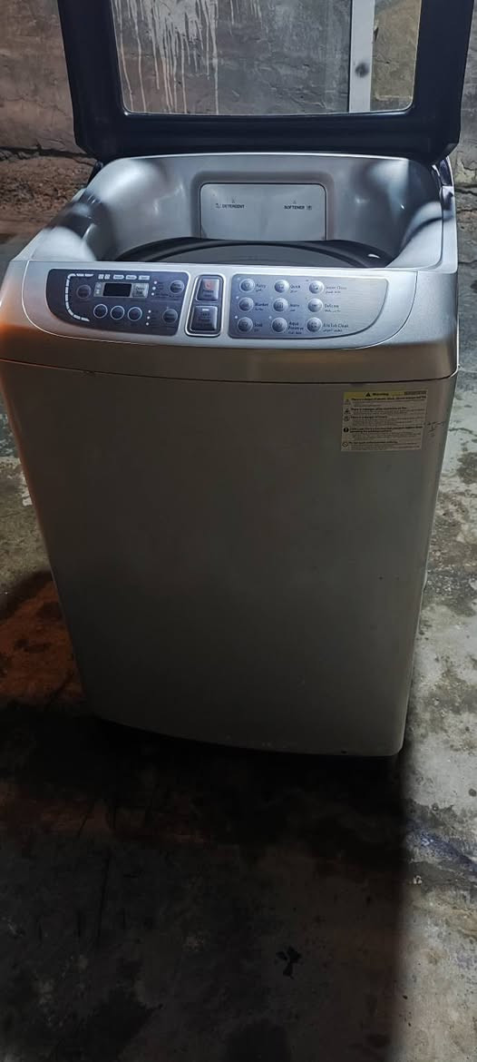 غساله سامسونج تالندي اصلي 13كيلو علشركه نضيفه شرط تشغله وتفحص مكان بغداد دوره *********** بيه واتساب سعر 200 الف
