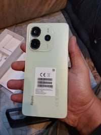 ريدمي نوت 14 جديد لوك استخدام ساعات ذاكره 256/8 شاشه امولد 120 هرتز بص...