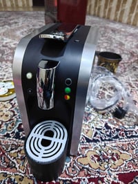 من رخصة الادمن للبيع  محضرة القهوة نظافة 99٪  مستخدمه مرة واحده فقط   ...