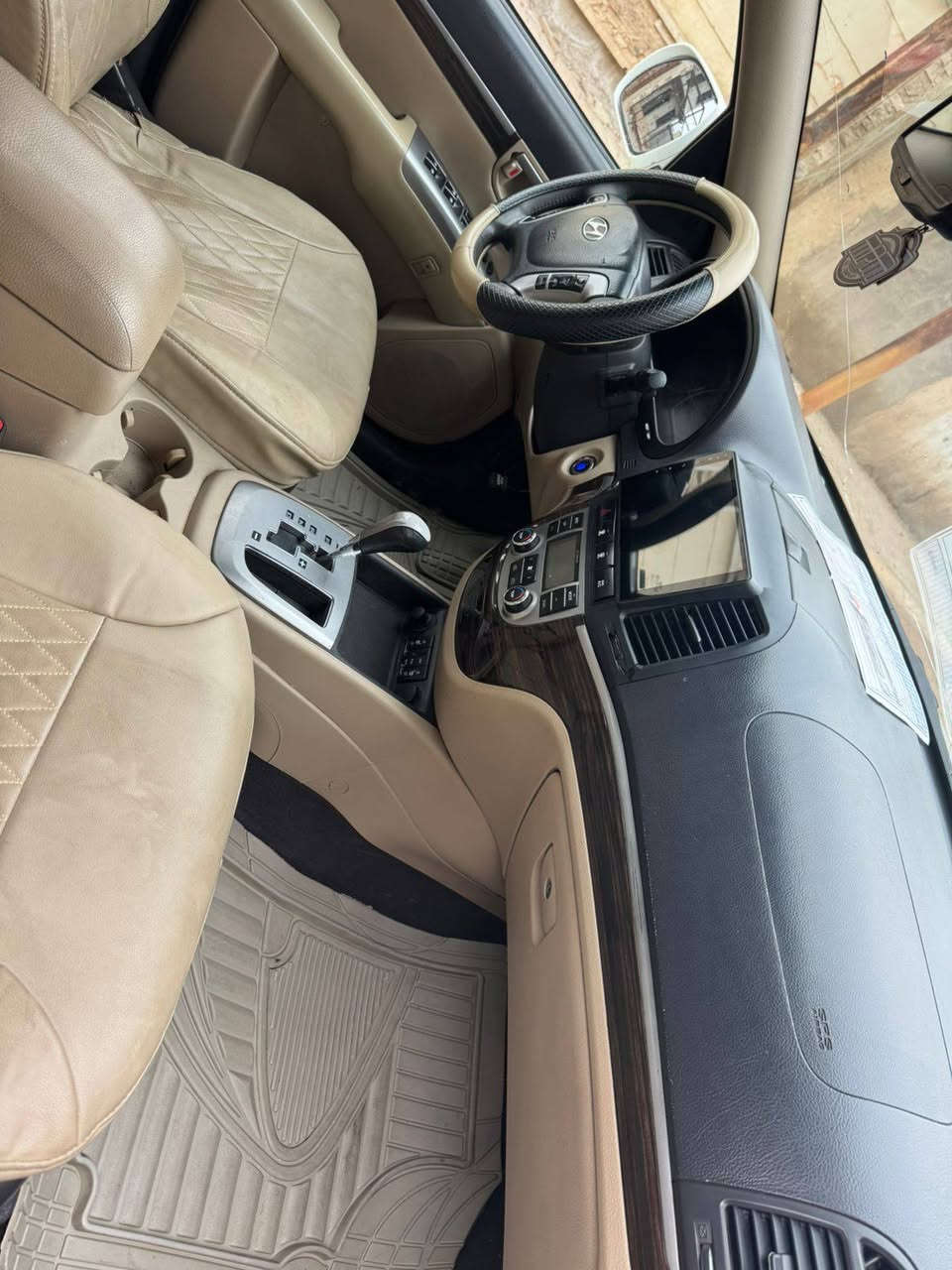 سلام عليكم
سنتافي 2011 فوووول مواصفات فتحه بصمه سبعه راكب 6 سرندر كشنات تدفئه تبريد كشن كهرباء مري شفط  والضرر موضح بسونار 
العنوان 
ديالى الخالص فلكه مصطفى جواد سعر 158
*********** ❤️***********
