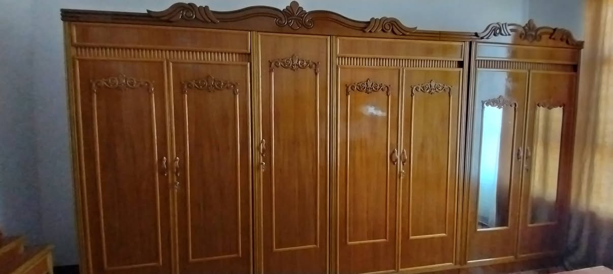 غرفه اخشاب نضيفه جدآ
للبيع مكان القاسم *********** واتساب
مكلف بالنشر
