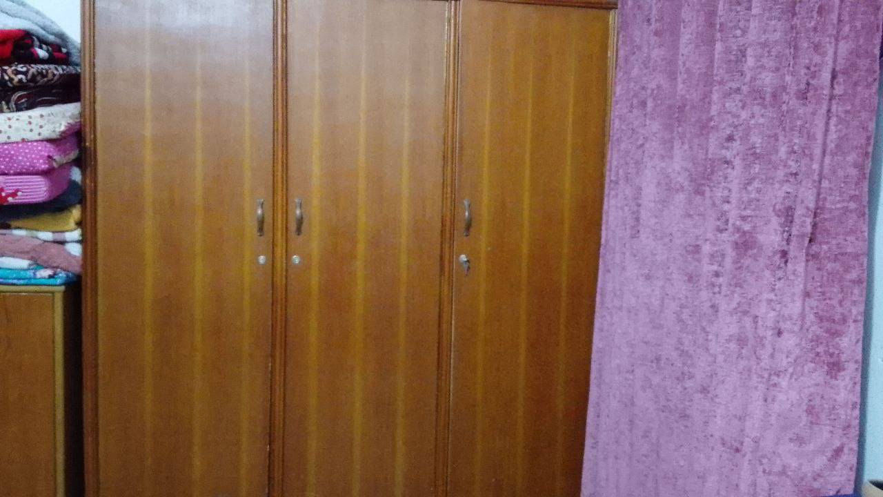 غراض بيت للبيع نضيفات كاونتر وكنتورين وبوفيتين بردتين خمس متار وحده 📢


**إذا كنت صاحب هذا الإعلان وتريد حذفه لأي سبب، رجاءا أرسل رسالة إلى الدعم الفني**