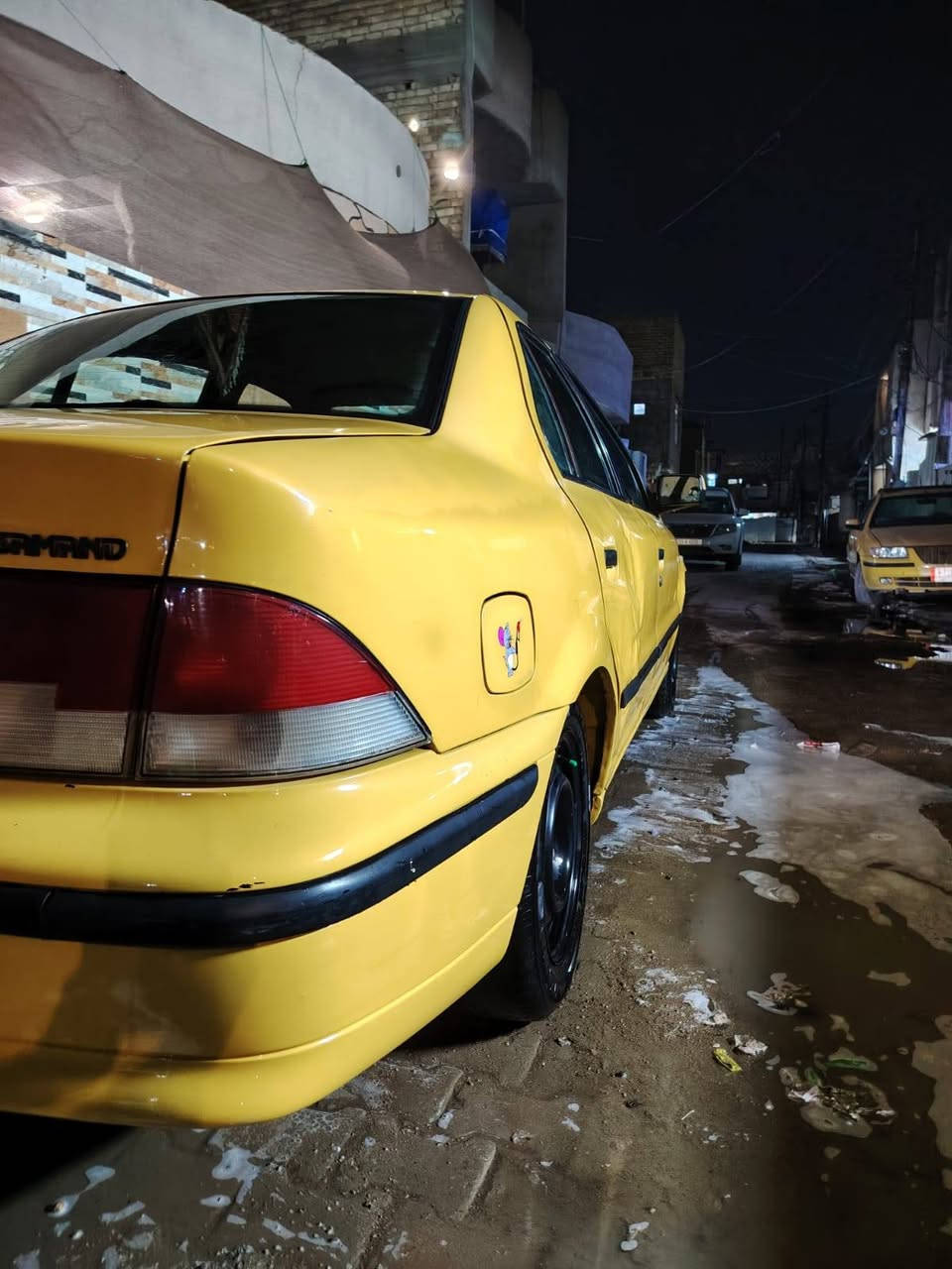 سلام عليكم سمند ٢٠١١ كير مكينه حداديه تبريد تخم تاير كله جديد  كله مكفول دواخل نضيف تخبل خياسات ماكو ترايك وين مايعجبك مصفره هيئه وغرامات ب اسمي السياره خير من الله رايدها ب٣٦ وبيها مجال مكاني بغداد البياع ***********
