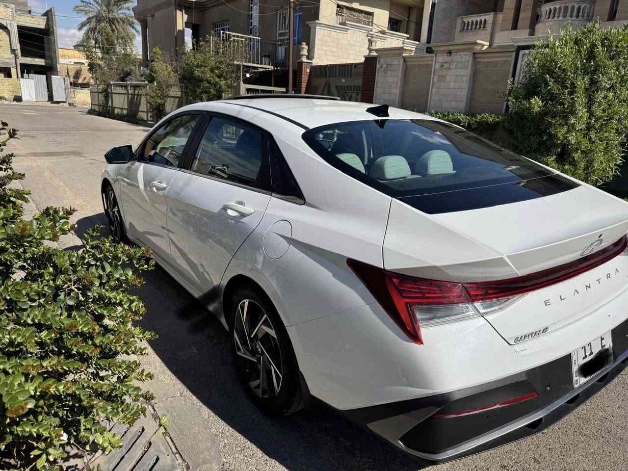 السلام عليكم
مكلف بل نشر اتصل على الرقم
مستعجل للبيع فقط بدون مراوس

النترا 2024  وارد امريكي قطعه خاصه 
ماكو بمواصفتها ابد
فول مواصفات. للاخير لمتدد

🛑السعر 138 🛑

مكينه 2000 دوش 

ماشيه (14 ) ألاف فقط  جديده بوضع الشركة بدون اي نقص 

اربع بصمات 
تشغيل عن بعد 
5 كامرات 
كشنات جلد 
كشنات كهرباء
كشنات تدفاه تبريد 
استيراً تدفاه 
قياده ذاتيه 
فتحه سلايد
وضعياة قياده 
كامرت بل دشبول مال اشاره 
كاشف عطلات 
فوول تتحكمات 
شاشه متصل 
رادارات جانبيه واماميه 
حساس امامي وخلفي 
باركنك 
فوول الفوول للاخير هواي مواصفات مانذكرت 

حادث جاملغ وبنيد وباب 3 قطع وبيها بارد بسيط مال تحميل باقي مكفول 

مكاني بغداد زعفرانيه 
☎️***********☎️
