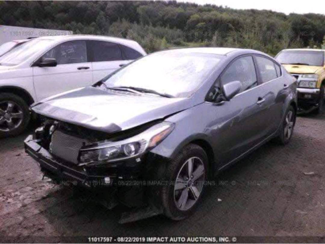 فورتي 2018 محرك 2000جي دي
تحكم استيرن بصمه تشغيل + بصمه بايبان اشاير مري تدفة كشنات امامي + استيرين + مري
تبريد قطعتين ثلاث انضمه الكير + كير اي تي المرغوب التفاصيل اكثر اتصل السونار والحادث مرفقات بالصور مكان السيارة بغداد الزعفرانية