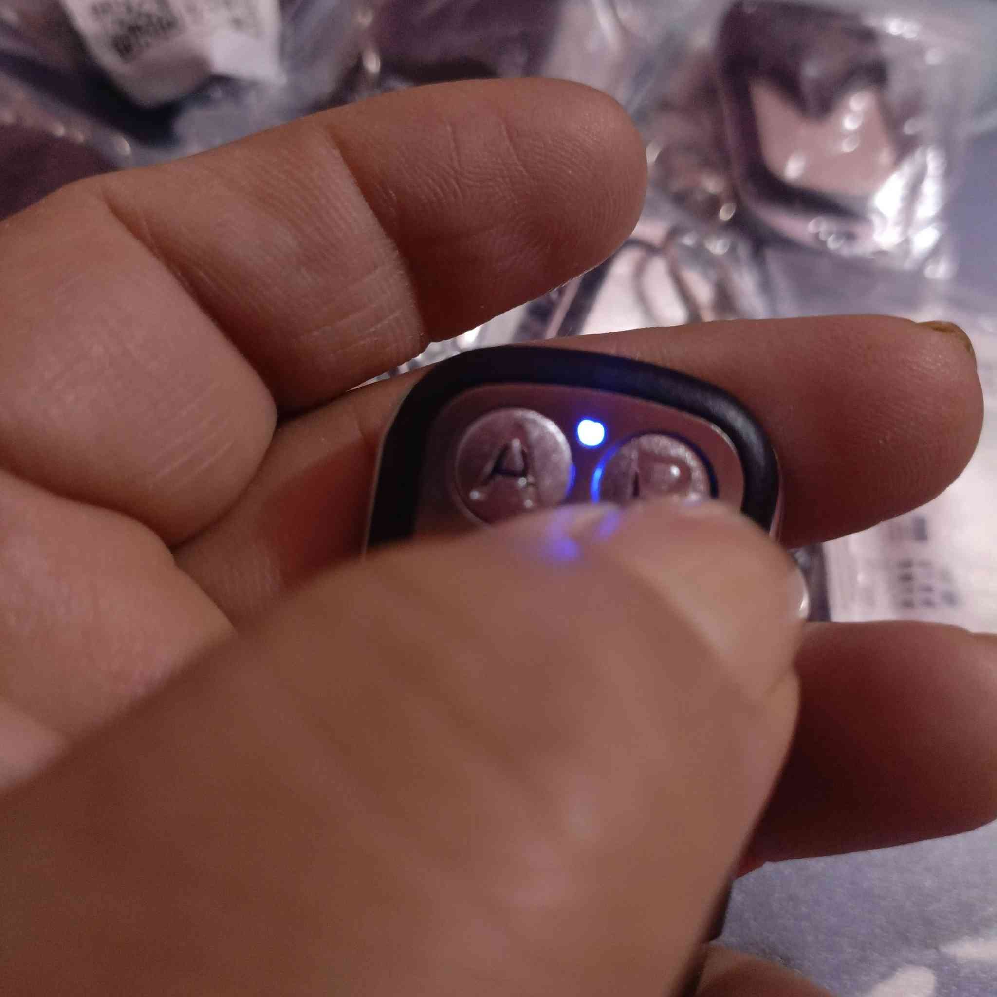 بصمات كبنك اخر قطع العدد 30 مفرد وجمله


**إذا كنت صاحب هذا الإعلان وتريد حذفه لأي سبب، رجاءا أرسل رسالة إلى الدعم الفني**