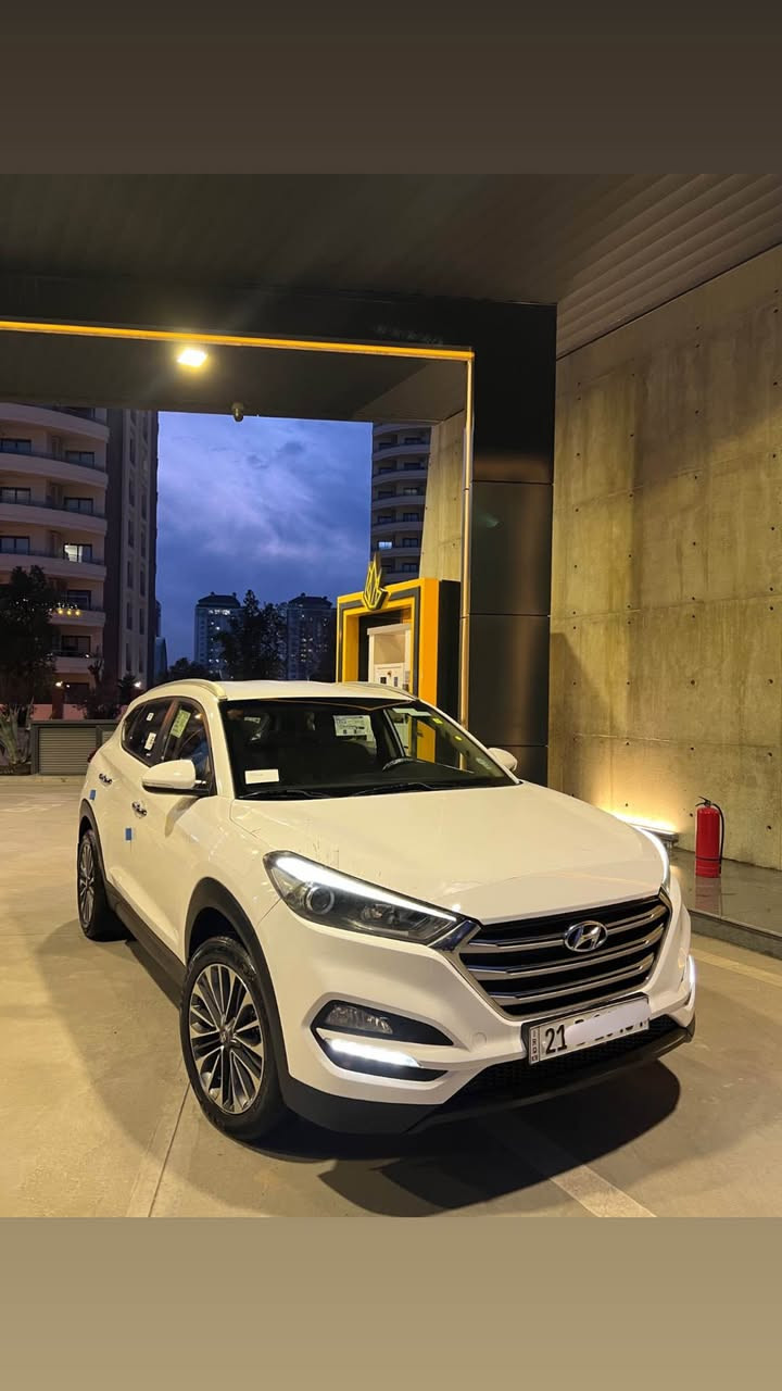 ‏Hyundai tucson 2018 
 🔹خليجى 📦
🔹مواصفات کۆری (ڤۆلیۆم سەر سوکان ، دەسک ستیل ، ئاوێنە ئیشارەت ، کامێرا حاسە ، کامێرا …….
🔹بێ بۆیاخ بێ سارد  
🔹گير و مه كينه ى نه كراوه ته وه به شه رت 
🔹سه نه وى و ره قه مى تازه يه 
🔹سعرى 186$ معامه له 
🔹ژ.م *********** السليمانية, العراق
