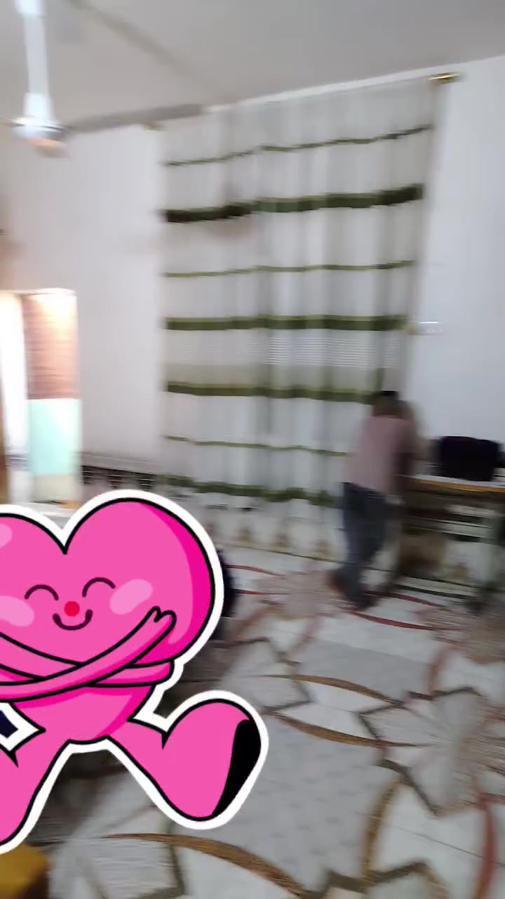 السلام عليكم بيت زراعي للبيع مساحة 210 
حي العسكري ***********
