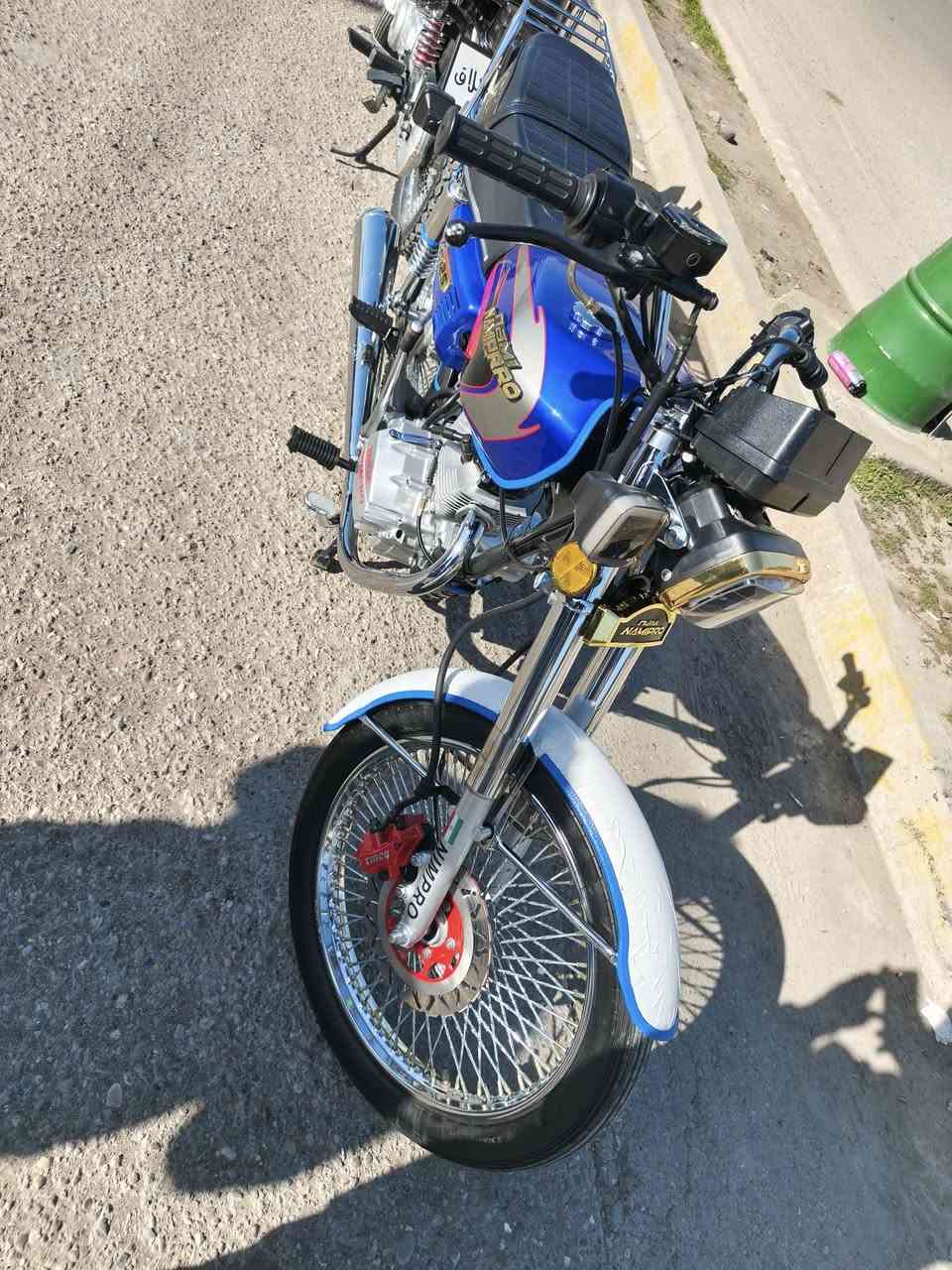 سلام عليكم دراجهه للبيع موديل 25 محرك كبس بشرط كهربائيات كلهه شغال اوراق كامل مامتواجد ع نت خابر ال رقم ***********📞🏍
