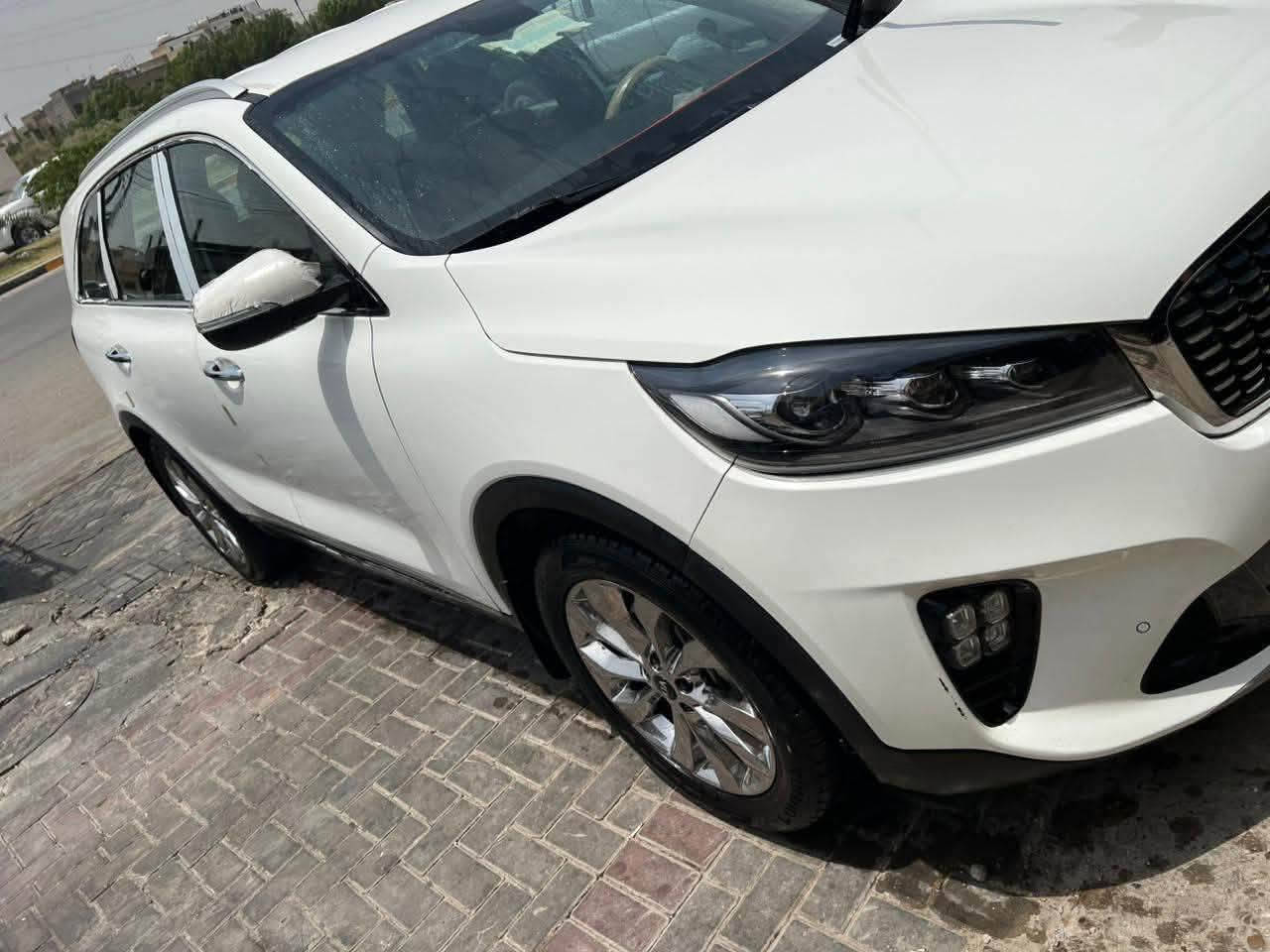 من رخصة الادمن
سورنتو خليجي موديل 2019 مكفولة من الصبغ  السيارة جديدة كولش ماشية 100 الف حقيقي مواصفاتهه بصمة كامرة باب خلفي كهرباء كشن كهرباء بردات خلفية تحويل مباشر بسمي مكاني واسط السيارة 6 سلندر 7 راكب 

السعر 225 وبيهه مجال بسيط 

للتصال //  ***********

 اتصال خاص او واتساب دهل اوران, واسط
