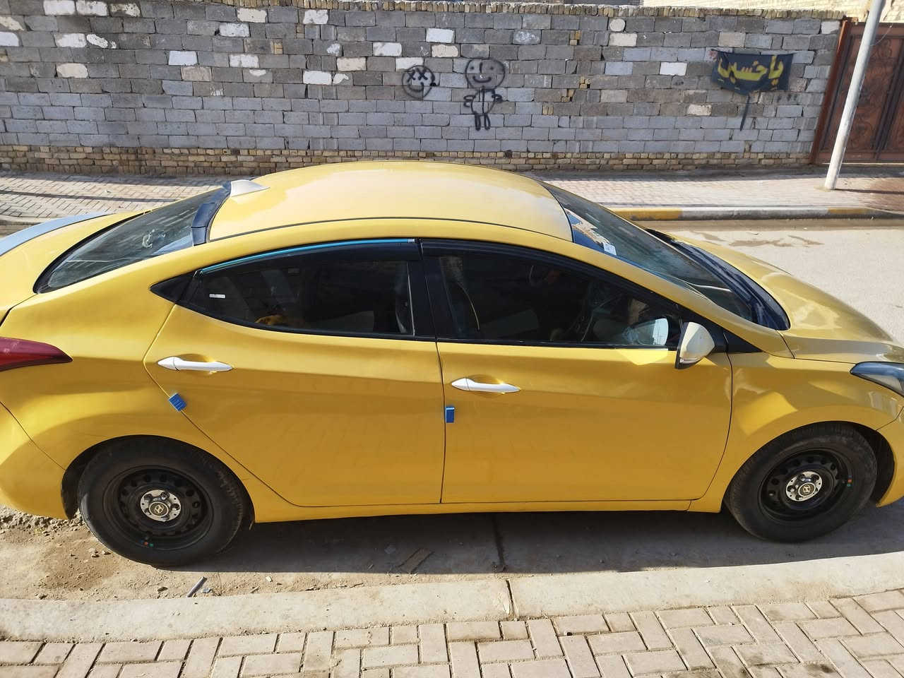 السلام عليكم النترا 15 خليجي محرك 1600 رقم انكليزي بسمي سنويه 28 السونار مرفوق مع الصور محرك بي خيط بخار رقم انكليزي بغداد بسمي مصفره هيه وغرامات العنوان الدوانيه المركز  السعر 98 وبيها مجال التواصل الرقم/ ***********
