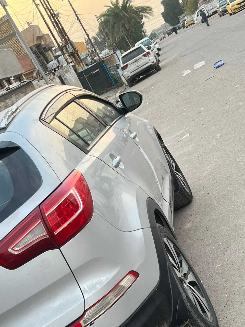 سلام عليكم كيا سبورتج موديل 2011 خليجيه مكفوله من الضربه قطعتين صبغ فقط مكينه دوش تبريد تدفئه صدر امامي خلفي جديد تخم تاير كهربائيات تحويل مباشر جاهزه مابيهه اي نقص بيع السعر 118 وبيهه مجال مكاني بغداد الحسينيه للاستفسار ***********
