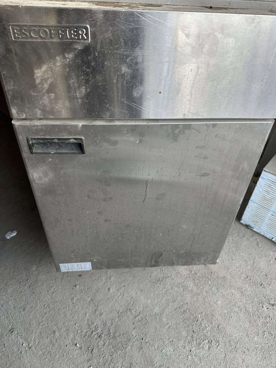 السلام عليكم 
للبيع غلاية تركي 5 مدافع. شغاله
السعر 450 الف 
***********
