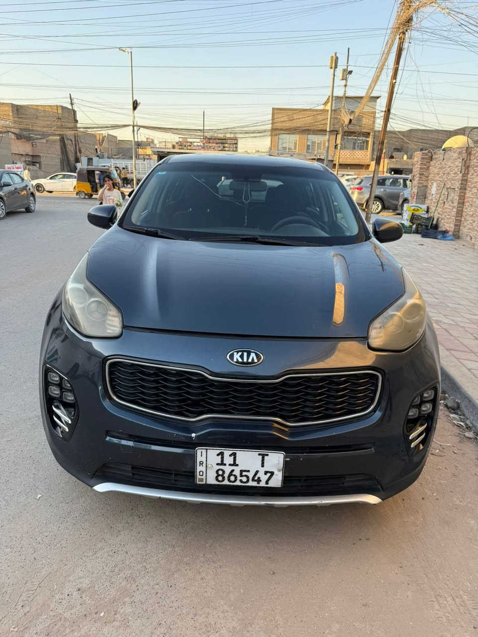 السلام عليكم 
سبورتج ٢٠١٧ امريكي
محرك جديد سي ون 
منظومة غاز (٤٥)لتر
حادثها بنيد وجاملغ وجاملغ كلير
سعر ١٤٧ وبيها مجال
*********** واتس اب
