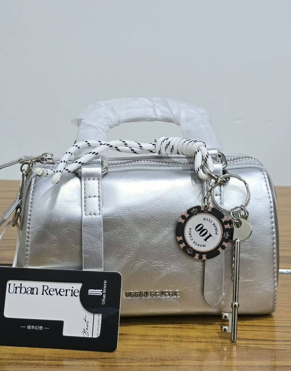 كل شي جميل ونازك يمنه 
ملابس نسائية 
حقائب نسائية
عطور
مكياج 
ملابس اطفال 
ملابس رجالي وولادي
كل ماتحتاجينه تجدينه مع aynor
للطلب مراسلتنا خاص او عن طريق الواتساب ***********
#aynor
#ملابسنسائية
#رجالي
#أطفال
#حقائب
#حديثيولادة
